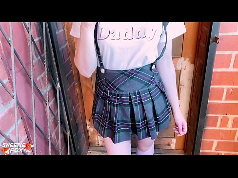 ❤️ Koolitüdruk imeb sügavalt oma riista ja kuratab klasside asemel. ❤ Kõva porno at us et.dreamlandpassionjourney.ru